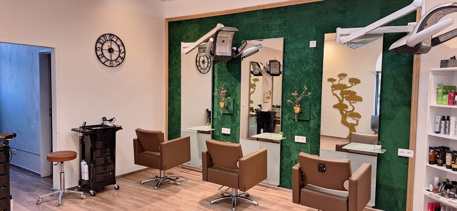 97ccffb9-4105-48e5-9082-c952f410a5bb